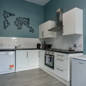 wellington-park-boutique-apartments.belfasthotelsireland.com/